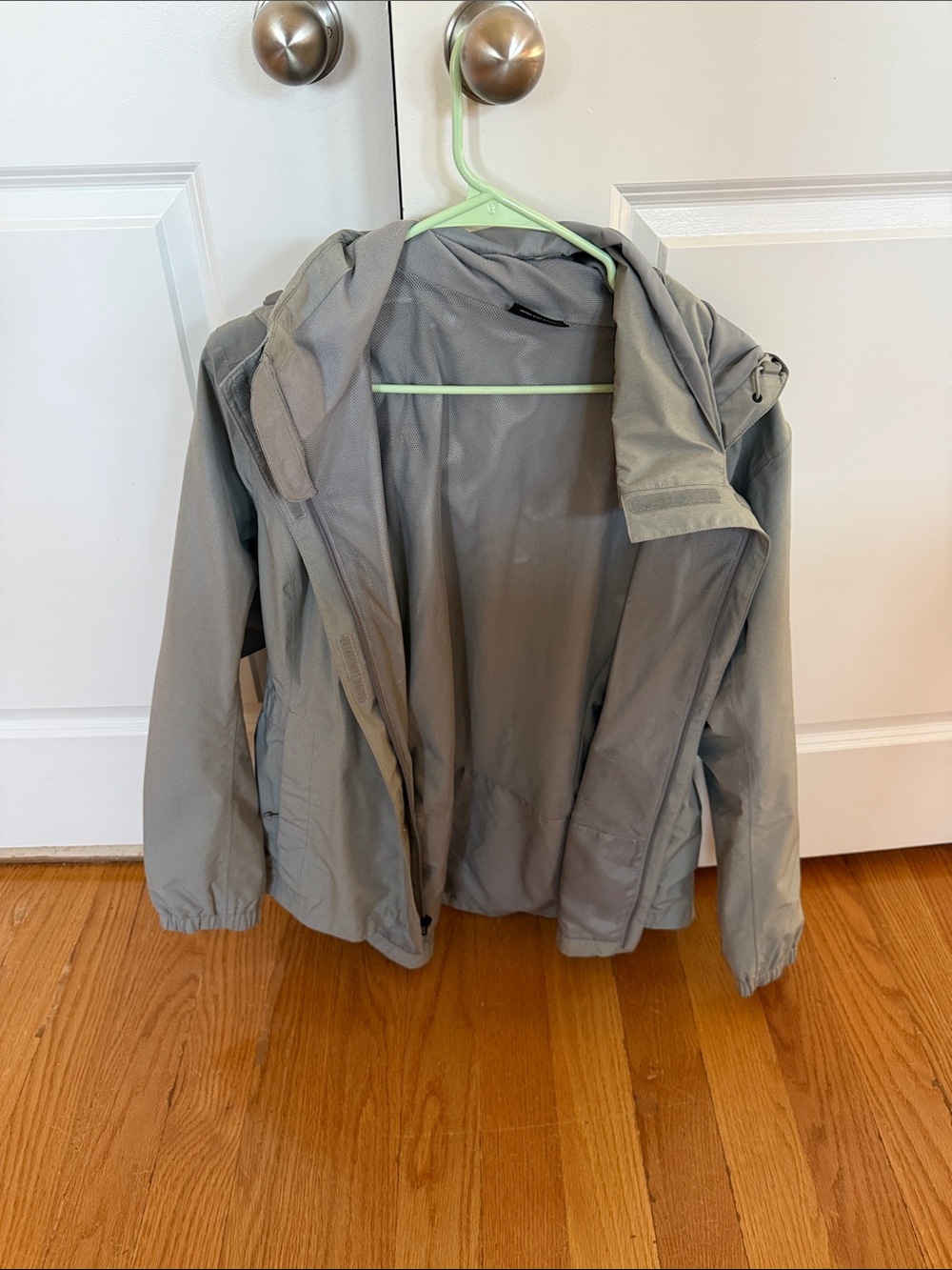 Women’s extra large gray raincoat